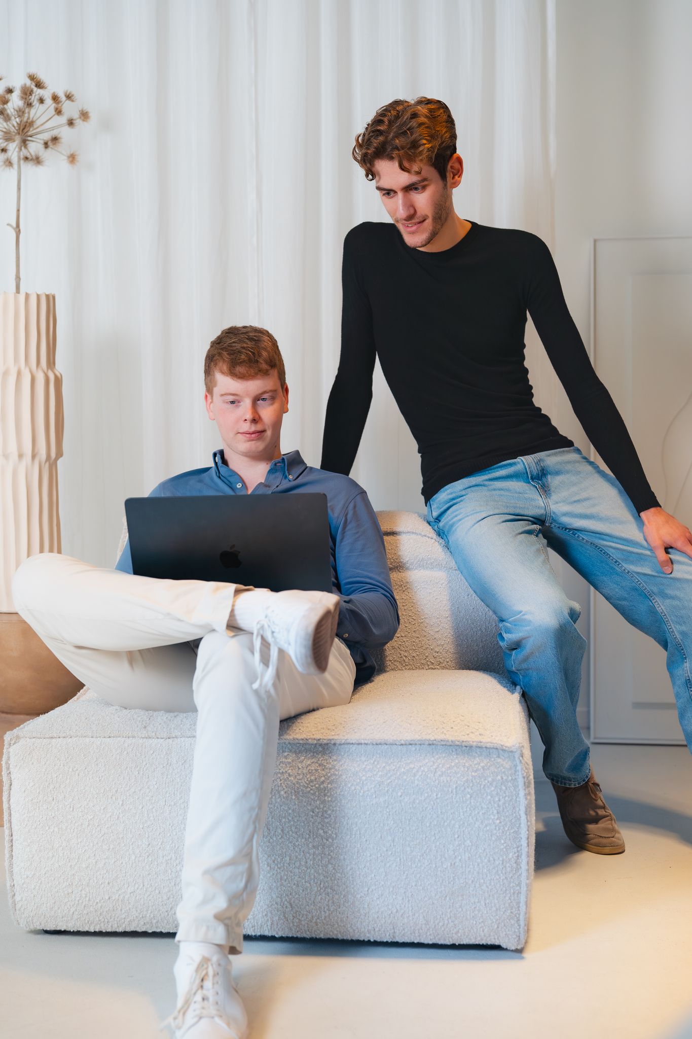 Aan een project werken op kantoor